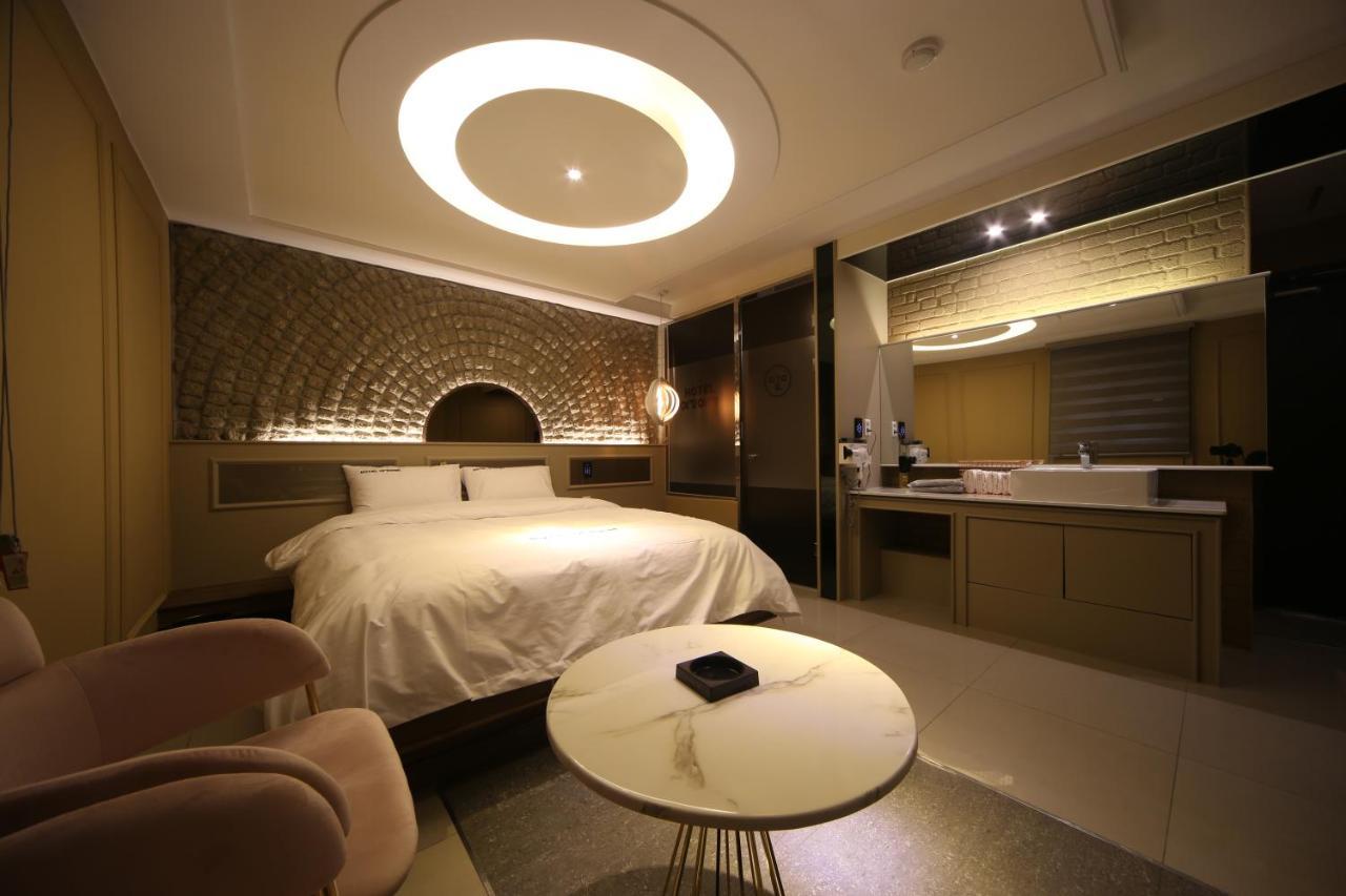Hotel Yeogiatte Daegu Station ภายนอก รูปภาพ