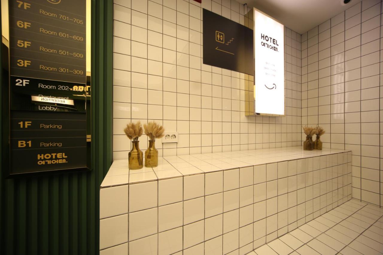 Hotel Yeogiatte Daegu Station ภายนอก รูปภาพ
