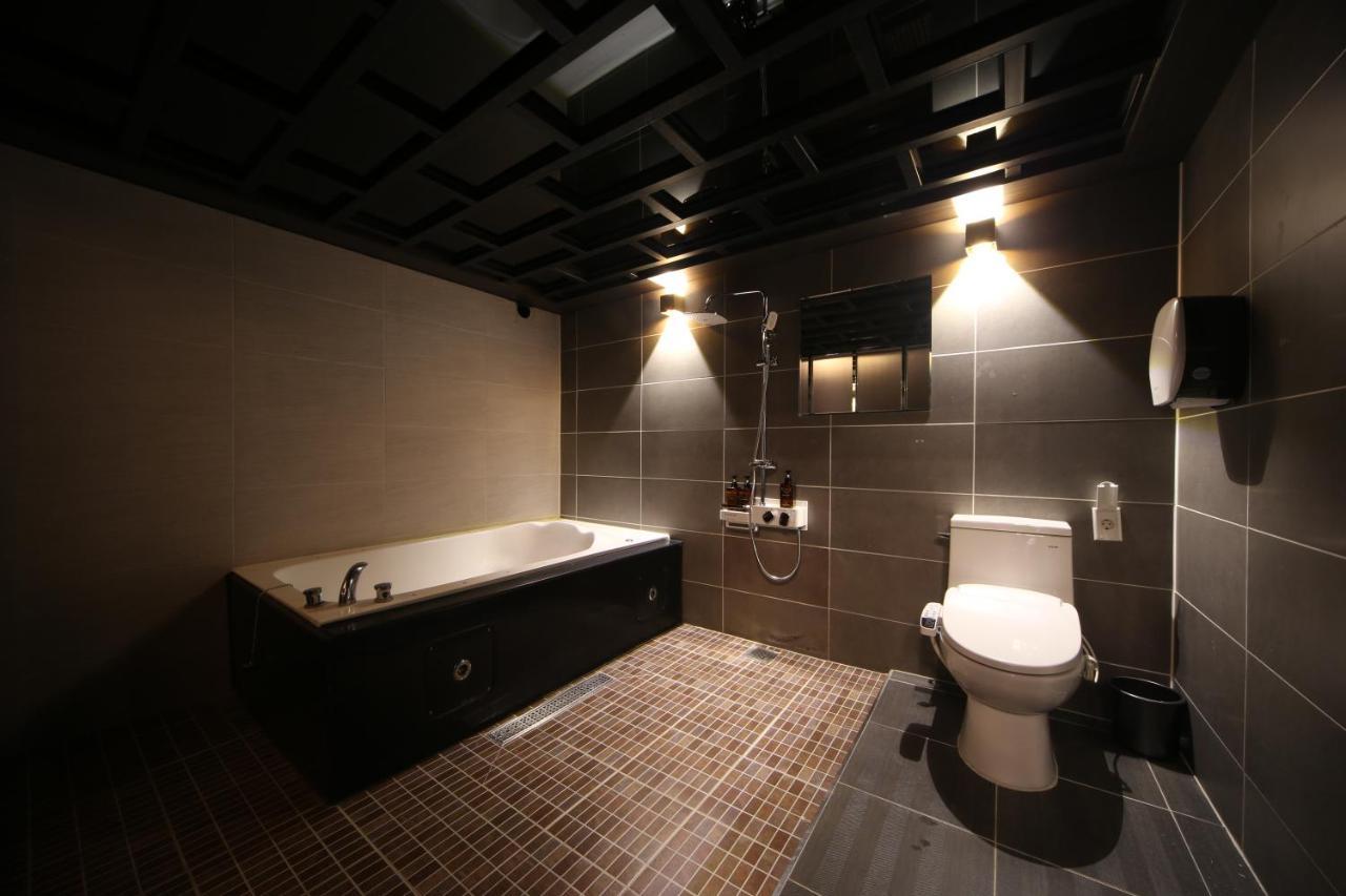 Hotel Yeogiatte Daegu Station ภายนอก รูปภาพ